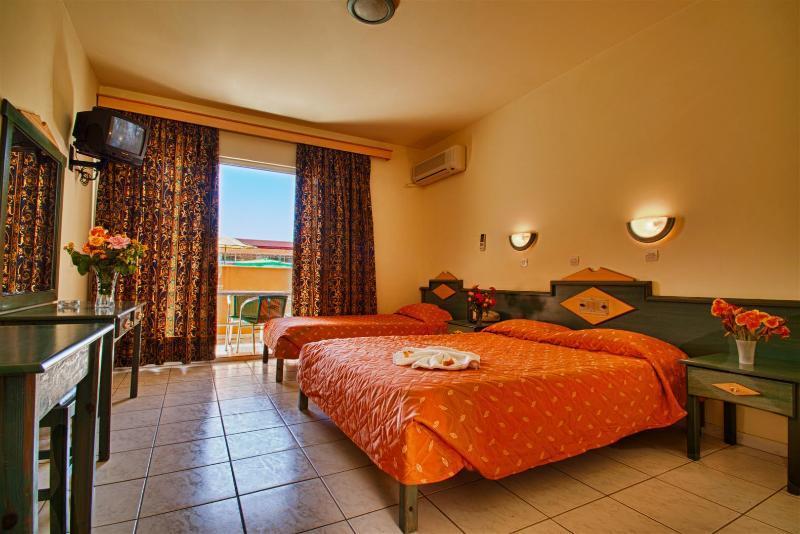 Ilios K Village Resort Тигаки Экстерьер фото