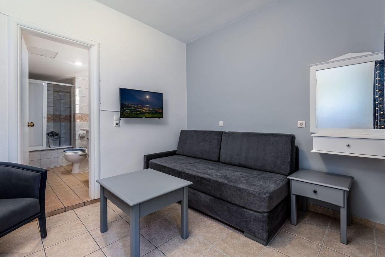 Ilios K Village Resort Тигаки Экстерьер фото